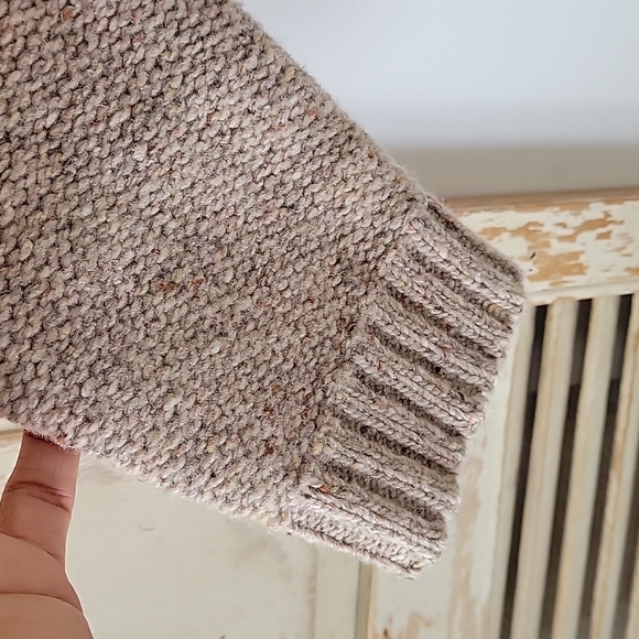 Anthropologir Birds of Paradise by Trovata Knit Sweater Size Large - Picture 3 of 11